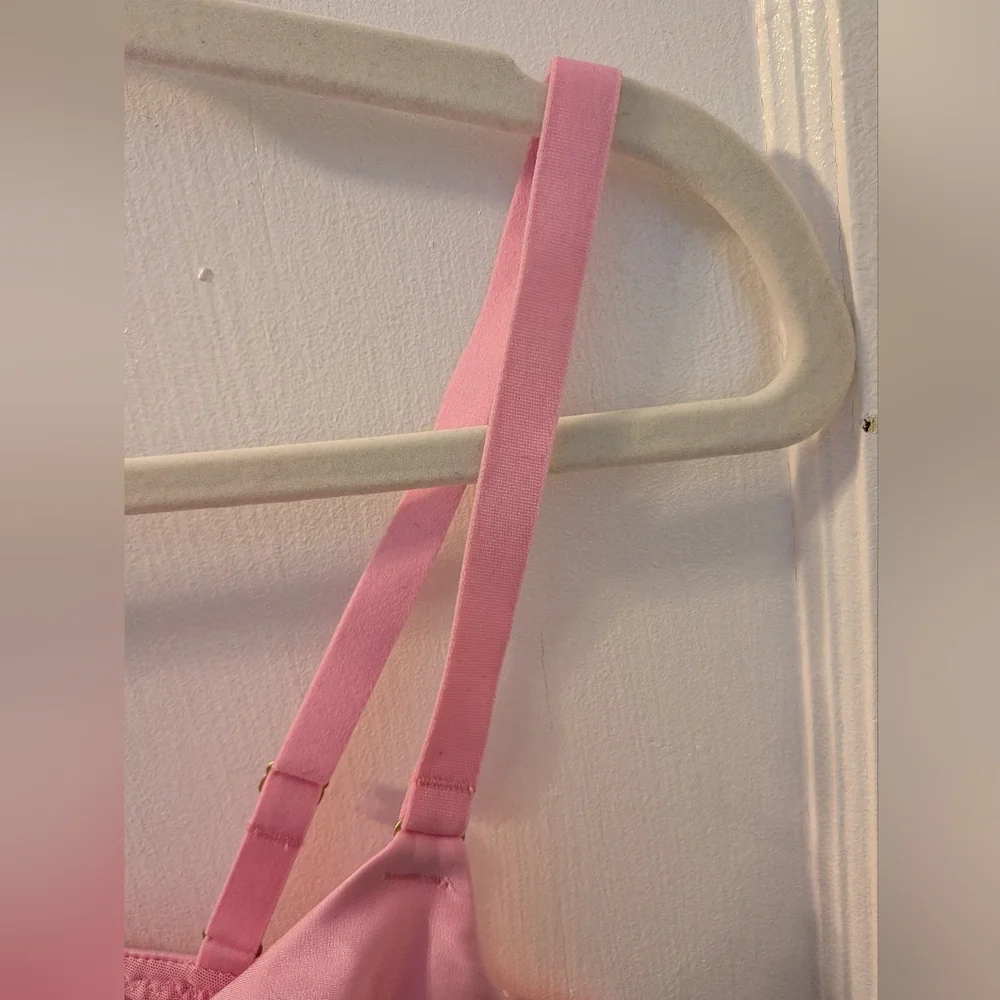 CUUP Pink Satin Plunge Bra - 34C